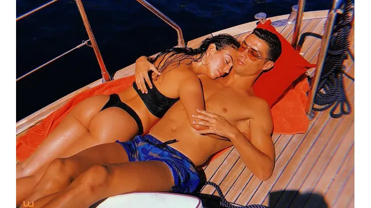 Cristiano Ronaldo y Georgina descansando en vacaciones