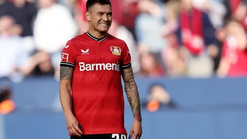 Charles Aránguiz dejará Bayer Leverkusen a mitad de año.