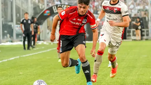 Cristián Caamaño se pelea por Damián Pizarro en Colo Colo.