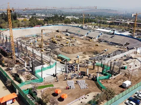 ¿Cuándo entregan el estadio de Universidad Católica?