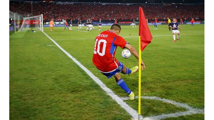FFCh confirma: fue gol olímpico de Alexis contra Paraguay.
