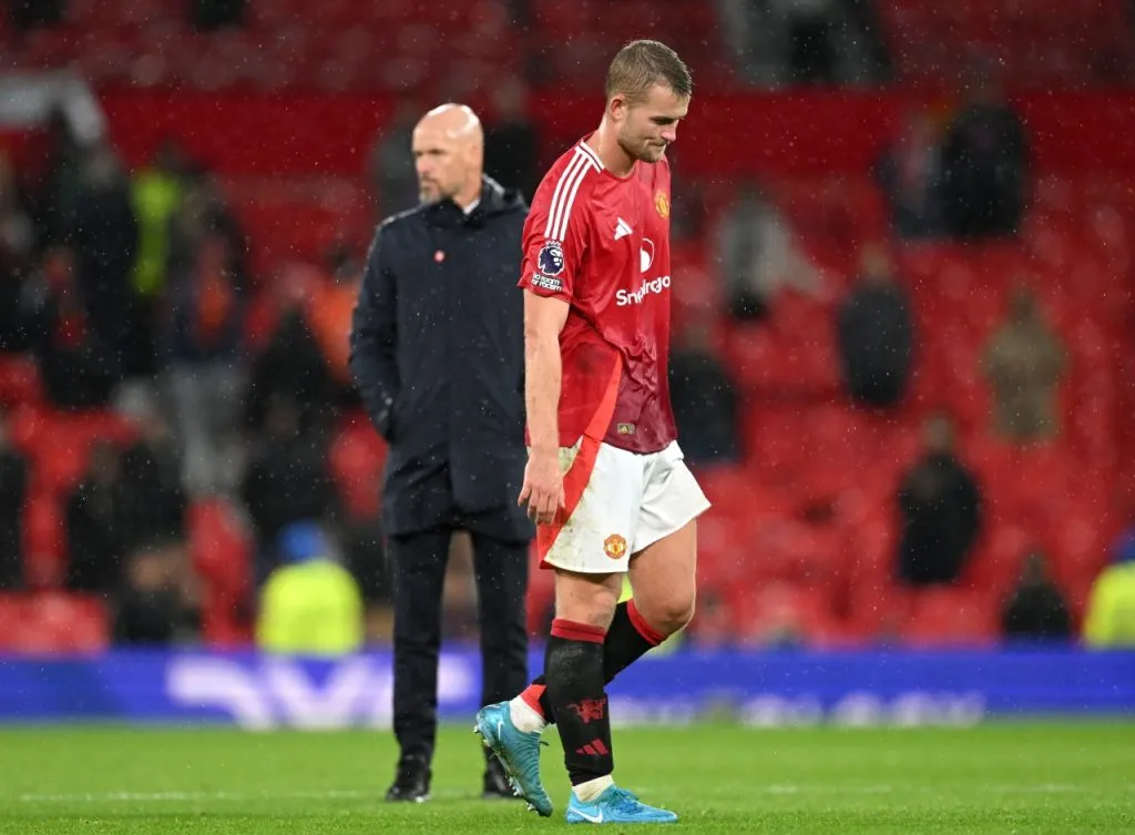 Erik ten Hag vuelve a ser cuestionado en Manchester United tras caer con Tottenham (Getty Images)