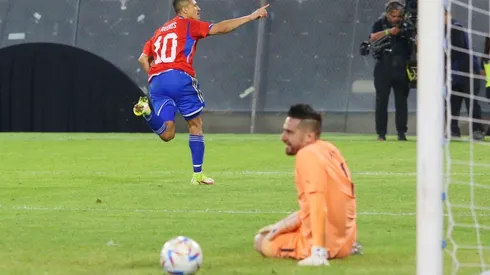 Alexis Sánchez dio vuelta el partido ante Paraguay y timbró la primera victoria del ciclo de Eduardo Berizzo