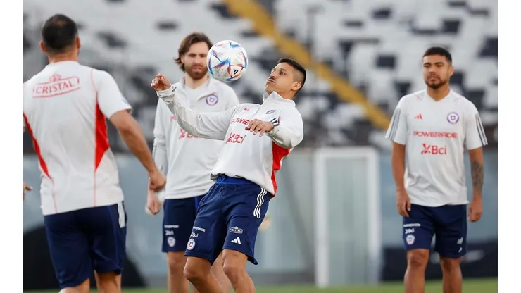 Alexis Sánchez volvió a la cancha del Monumental