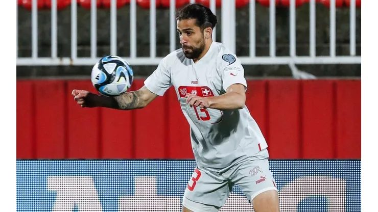 Ricardo Rodríguez mete habilitación en goleada de Suiza ante Bielorrusia.