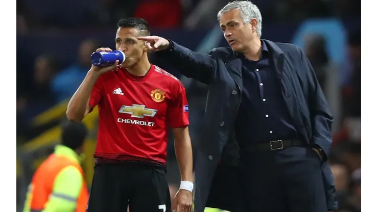 José Mourinho hizo un llamado que resultó fundamental para Alexis Sánchez en su decisión de ir al Manchester United.