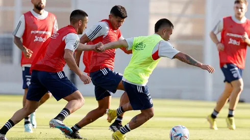 Chile se enfoca en el choque del lunes con Paraguay