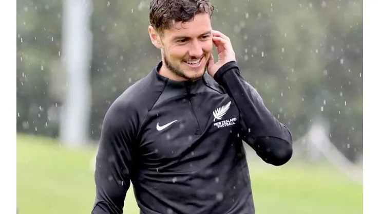 Marco Rojas en una práctica con la selección de Nueva Zelanda.