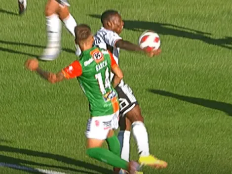 Castrilli cree que la mano de Castillo no fue penal: "Burrada total"