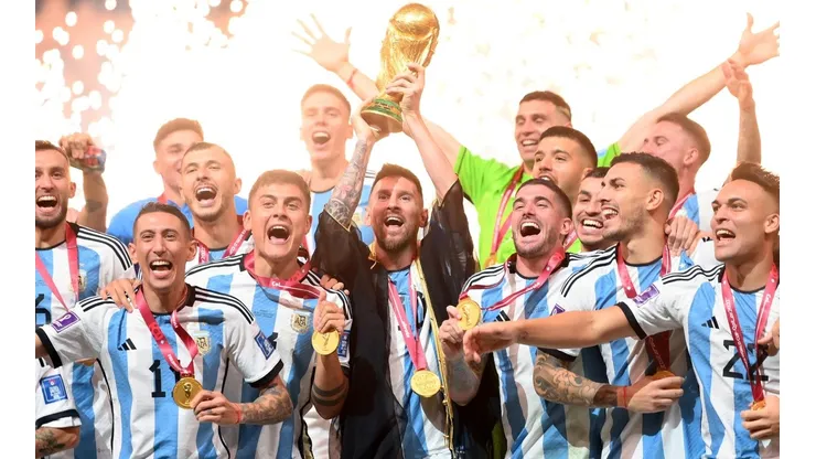 La albiceleste hace su estreno como Campeona del Mundo.