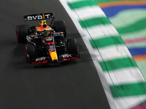 Sergio Pérez lidera el 1-2 de Red Bull en Arabia Saudita