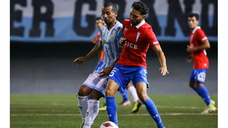 César Cortés colgó los botines con un empate ante la UC