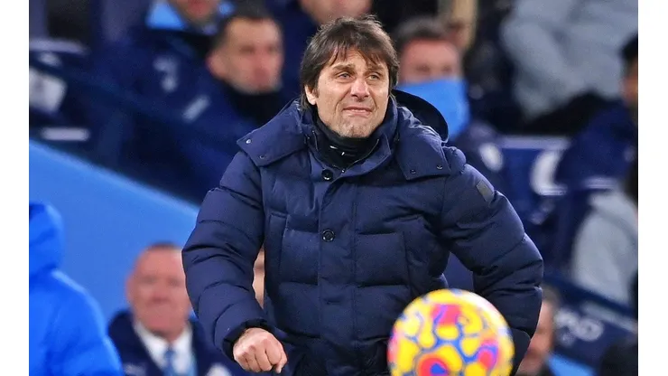 Conte está molesto con sus jugadores en el Tottenham.