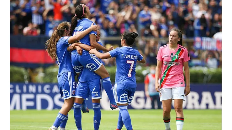 Las leonas tienen tres estadios como opción, pero aún no inscriben ninguno