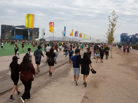 ¿Dónde puedo cargar mi pulsera del Lollapalooza?