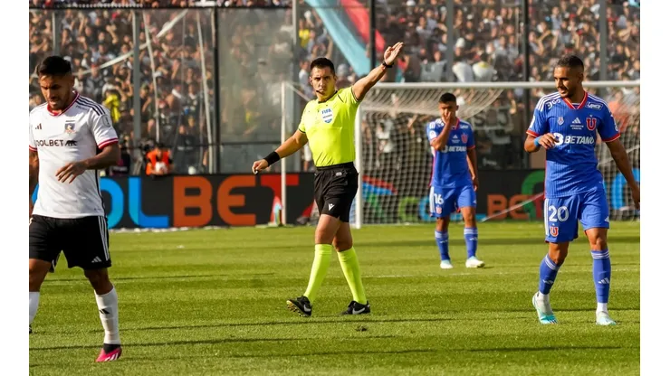 Garay arbitró su primer Superclásico