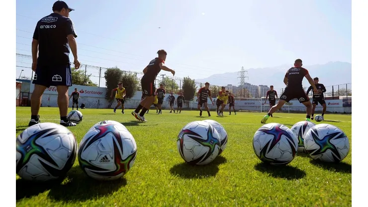 La selección chilena entrenará toda la semana en el Complejo Deportivo Juan Pinto Durán