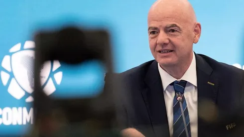 Gianni Infantino será presidente de la FIFA al menos hasta 2027