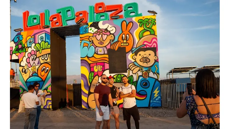 ¿Cómo se carga la pulsera para el Lollapalooza?