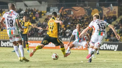 Coquimbo Unido puede perder los puntos que ganó ante Cobresal por la mala inscripción de Fabián Carmona.