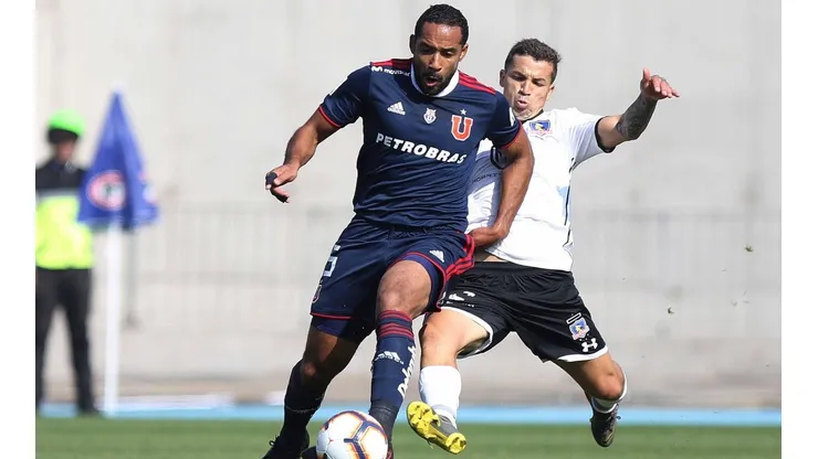 Beausejour se molestó por las peleas dirigenciales entre la U y Colo Colo