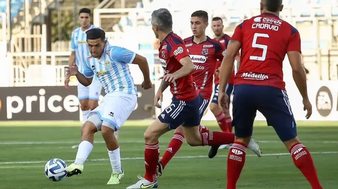 Magallanes rescató un valioso empate en la última jugada del duelo de ida ante DIM.