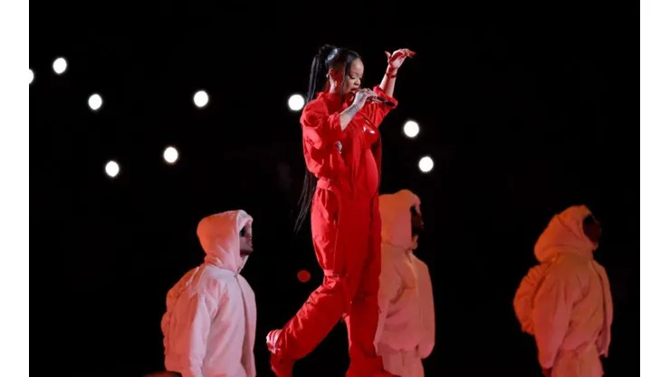 Rihanna se presentará en los Oscars 2023.