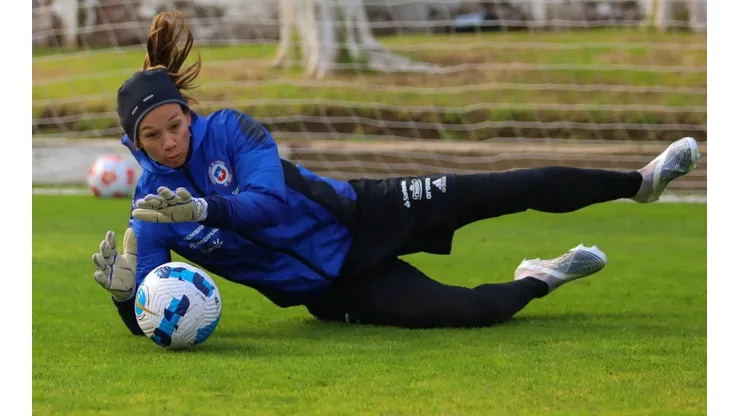 Tiane Endler hizo una profunda crítica a la selección chilena que quedó fuera del Mundial femenino