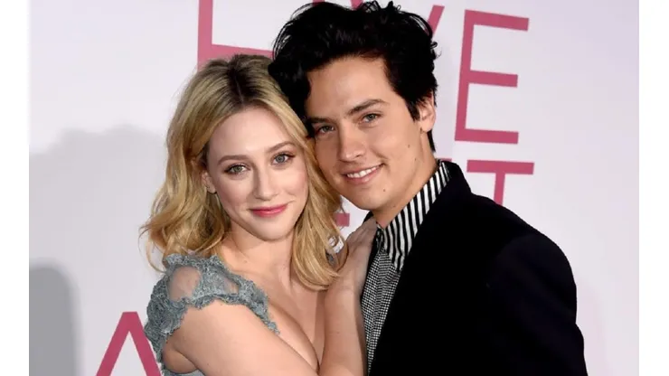Cole Sprouse y LilI Reinhart fueron pareja durante 2017 y 2020.