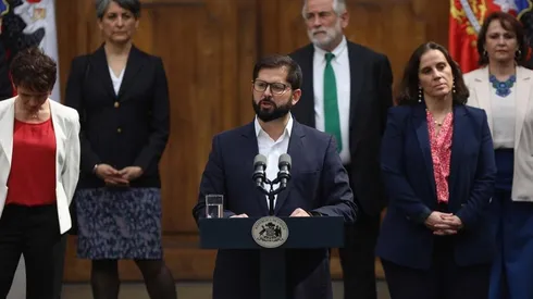 Conoce qué Ministros y autoridades salieron en el Cambio de Gabinete