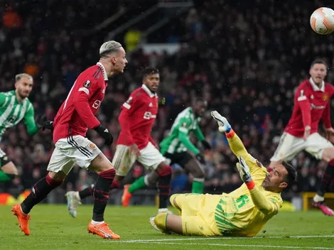 "Reflejos decrecientes": Diario de Sevilla repasa a Claudio Bravo