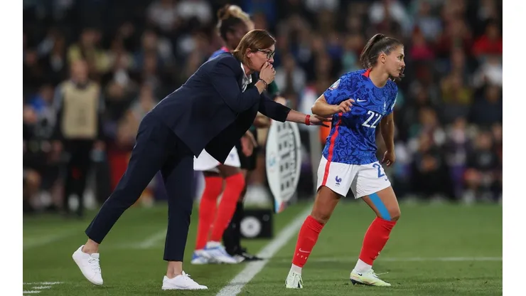 Corinne Diacre dirigía a la selección desde 2017