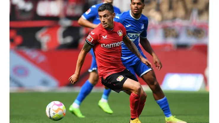 Aránguiz dejará Leverkusen a mediados de año
