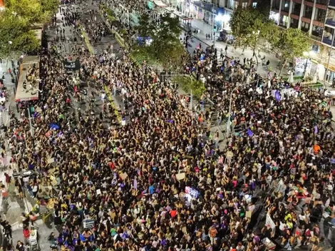 Revisa las mejores fotos del Día Internacional de la Mujer en Santiago