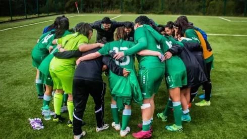 Plantel de Deportes Temuco Fem funa a la dirigencia