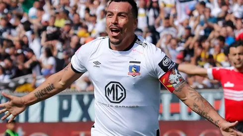 Esteban Paredes se prepara para decir adiós al fútbol.