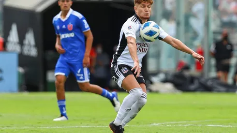 Leonardo Gil ha jugado dos partidos para Colo Colo en el Campeonato Nacional 2023 y sueña con abrirse paso en la oncena del Superclásico.