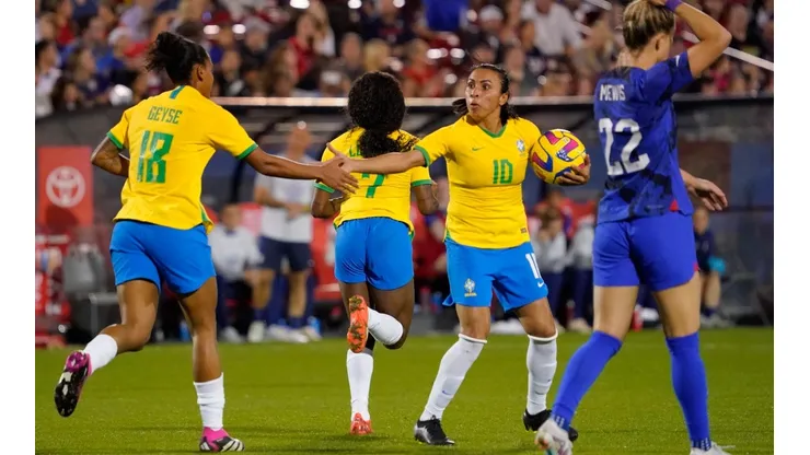 Si Brasil consigue organizar el Mundial, sería la primera vez que se dispute en Sudamérica.
