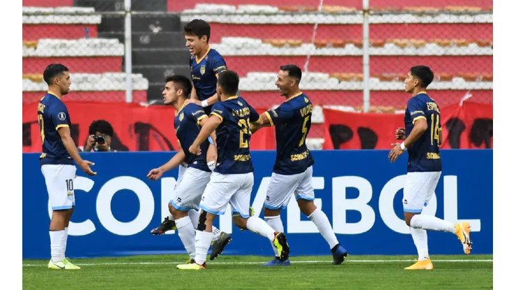 Magallanes ha tenido tres festejos en La Paz: golea 3-0 a Always Ready.
