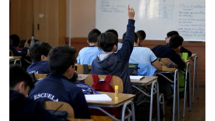 ¿Quiénes pueden recibir el Bono por Asistencia Escolar 2023?