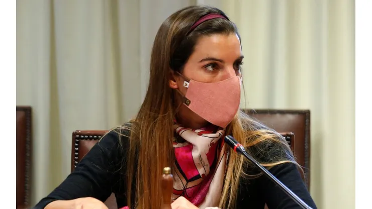 Ministra Orerellana condena ataques contra Maite Orsini