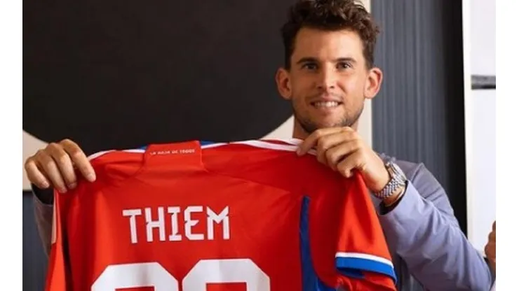 Dominic Thiem con la camiseta de Chile