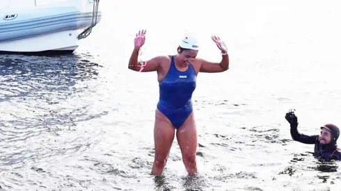 La Sirena de Hielo cruzará el Estrecho de Cook en algunas horas