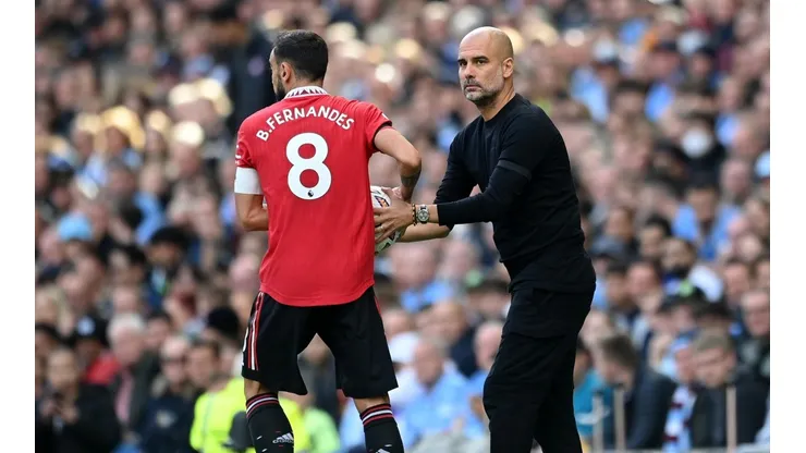 Pep Guardiola en duelo frente al Manchester United