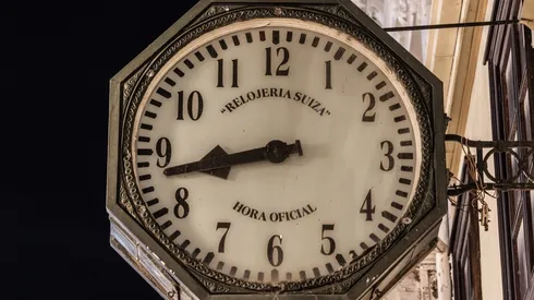 ¿Cuándo se realiza el cambio de hora en Chile?