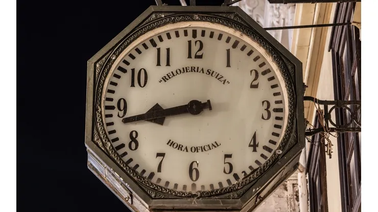 ¿Cuándo se realiza el cambio de hora en Chile?