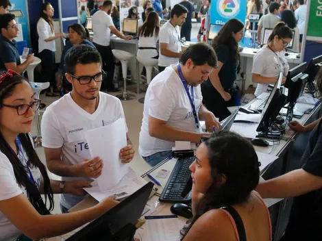 ¿Cómo puedo matricularme en la universidad?