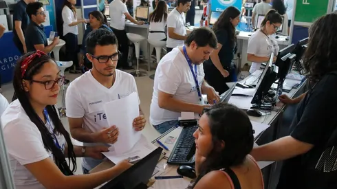 ¿Cómo puedo matricularme en la universidad?