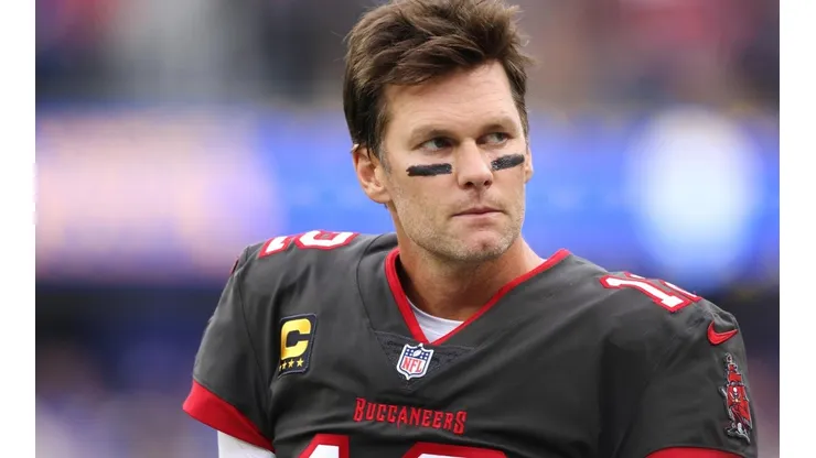 La temprana eliminación de los Buccaneers en la NFL, pone en una encrucijada a Tom Brady.