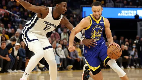 Los Warriors buscan dejar atrás esta irregular temporada ante los Memphis Grizzlies.